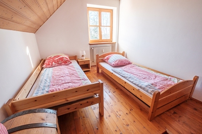 Schlafzimmer 2